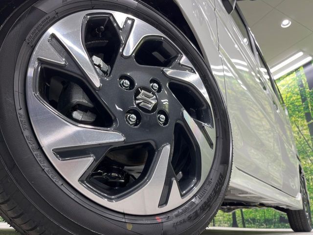 【純正15インチアルミホイール】外観にマッチした純正アルミホイールを装着しております。各種社外アルミホイールや、スタッドレスタイヤも取扱いしております。是非ご相談ください♪