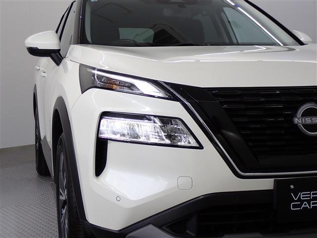 【本州仕入・プロパイロット・4WD・エマージェンシーブレーキ・障害物センサー・BSM・前席電動シート・前席シートヒーター・純正AW】純正9インチナビ・フルセグ