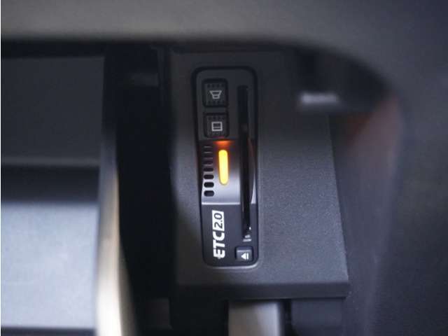 ETC装備で、高速道路料金所もスイスイ通過できます！