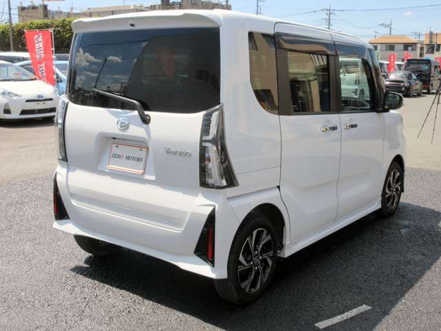 【納車前に取り付け可能！】ナビ・HID・LED・オーディオ・ローダウン・リフトアップ・社外カスタムパーツ・社外エアロ・社外ホイール・社外マフラー・スマートキーなども購入時お気軽に相談ください。