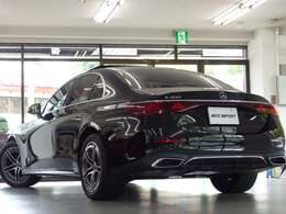 リモートパーキングアシストを含むme connect搭載車！！　専門店ならではの1台！！　低走行距離1万km台！！　禁煙車　ワンオーナー　取説・記録簿付き　もちろん修復歴なく安心の新車保証継承可能！！