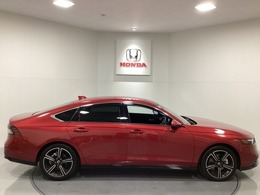 購入後も自社指定整備工場完備でお客様の愛車をしっかりサポート致します！御納車時には安全かつ安心してお乗り頂けるようホンダ専門知識を持つ整備スタッフが点検・整備・装備も説明をしてお渡ししております。