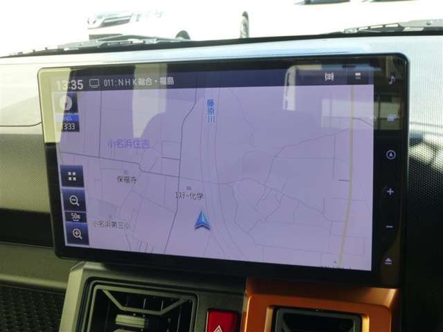 ナビ・フルセグTV付いてます。NMZN-Z73DS。