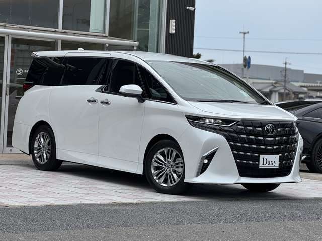 掲載車両以外にも対応可能です。ご希望のボディーカラー、グレード、装備やオプションをお聞かせ下さいませ。