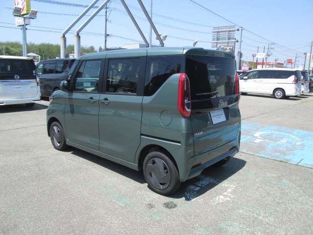 《NISSAN認定中古車》なのでクルマの隅々まで104項目にわたる徹底した点検整備を実施します　安心安心！