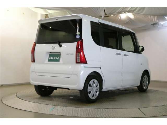 走りにこだわりながら収納力も持ち合わせたお車です。荷物を載せて軽快なドライブを楽しめますよ♪