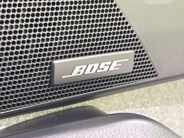 【BOSEサウンドシステム】充実のナビ機能はもちろん、高度なチューニング能力が搭載されており、高音質な音楽をお楽しみいただけます♪