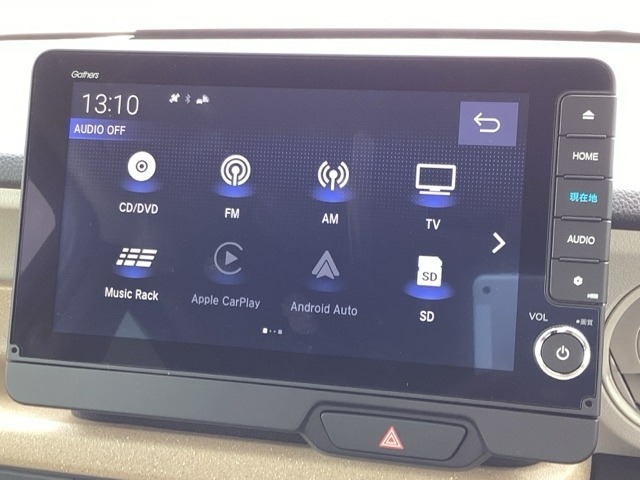 純正9インチナビです。フルセグTV・DVD再生可能！Bluetoothでお好きな音楽お聞きいただけます。
