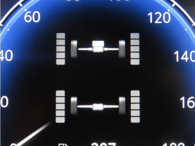 悪天候に強い四輪駆動車です。
