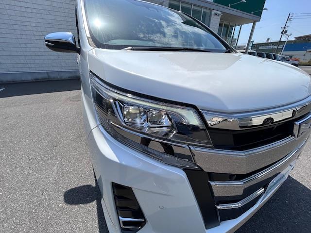 ◆LEDヘッドライト☆最近採用車種が増えてきたヘッドライト。HIDよりも省電力で長寿命！白く明るく、視認性の良い先進のヘッドライトです！！
