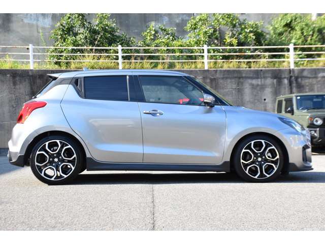 車検・点検・整備・板金・保険・その他お客様お困りの事はなんでもご相談させて頂きます！　安心してお車にお乗り頂ける様全力でサポートいたします。