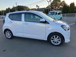 納車前にはプロのメカニックが点検、整備を行いますので安心してお乗り頂けます！！