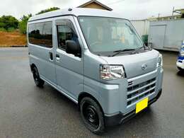 ボディカラーはキズがつきにくいシルバーです☆