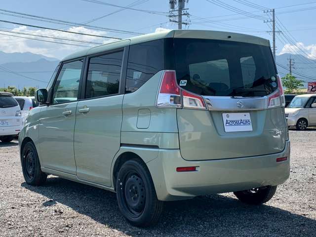 総額表示は店頭納車の総額になります。県外の方には別途登録・陸送費が必要です。