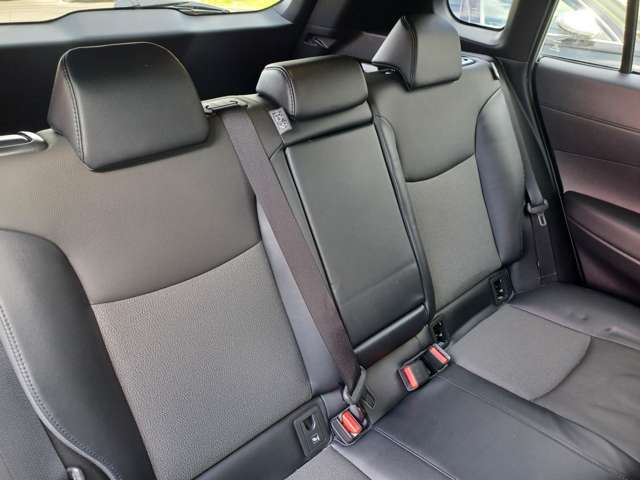 中古車情報館では修復歴のある車は販売致しません。車の状態を隠さずに開示し良い事も悪い事もお客様にお伝え致しますので安心してお気に入りの愛車をお探しください！私達スタッフはそのお手伝いをさせて頂きます。