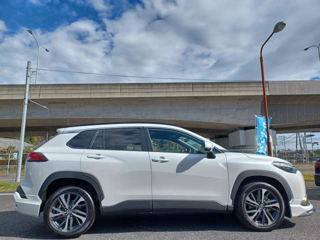 下取り・買取強化中！お客様が大事に乗って来られたお車を精一杯の気持ちを込めて買取・下取りさせて頂きます。国産・輸入車問わずトラック・バスもOKです。また不要車の引き取り・廃車て続きもお任せ下さい。