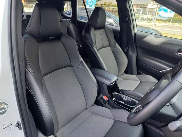 ご購入の際「カーセンサーを見た！」と言って下さい。納車時にガソリンを満タンでお渡し致します。お気に入りの愛車ですぐにたくさんドライブして素敵な思い出を作って欲しいので当店からのささやかな気持ちです。