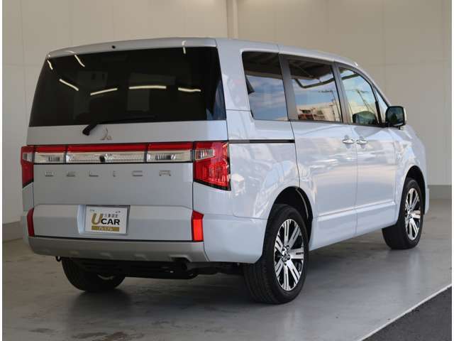 ご納車前には、弊社のメカニックがしっかりと点検・整備をさせて頂きます。