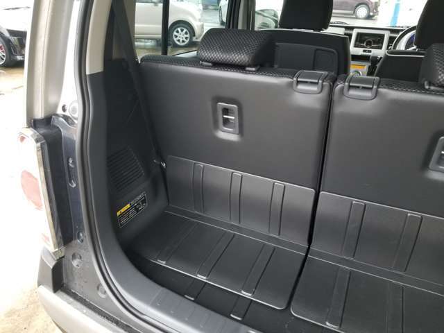 wiLL泉1号店はご購入後のメンテナンスも充実しております！車検・鈑金塗装・自動車の任意保険・レッカーサービスなど車のすべてをサポートできる体制になっております！