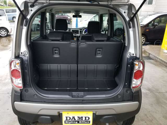 当店は相談しやすい女性スタッフもおります。女性一人でも気軽に車選びができる安心なお店です！