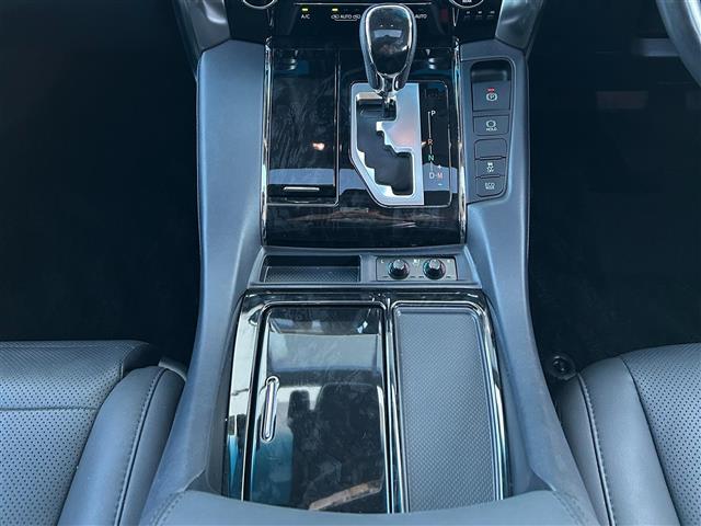 商談ルームにはキッズルームも完備しています☆お子様連れでもゆっくりとお車をお選びいただけます！