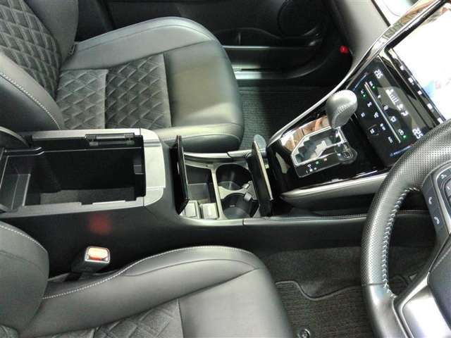 トヨタディーラーユーザーの下取り車が多数♪