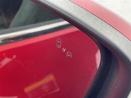 【ETC】有料道路を利用する際に料金所で停止することなく通過できる、ETC車載器（ノンストップ自動料金収受システム機器）が装備されています。セットアップを行うことで利用可能になります。