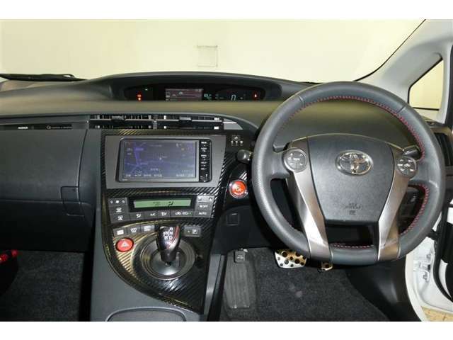 見通しのよいすっきりとした視界で、誰でも運転しやすいです。運転のしやすさは疲れにくさにも繋がりますよ♪