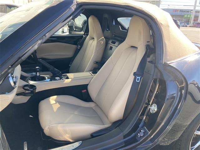 【　フロントシート　】使えるフロントシートで快適ドライブ♪