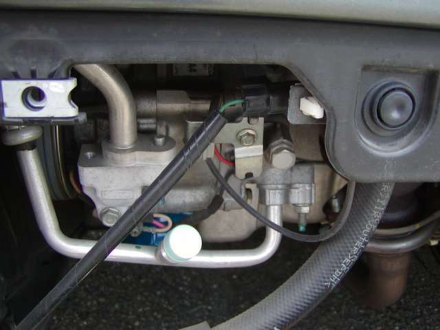 人気のお車ですので、お早目にお問合わせ下さい。在庫状況・車両状態のご質問等、お電話でも承っております。是非一度お問合わせ下さい。