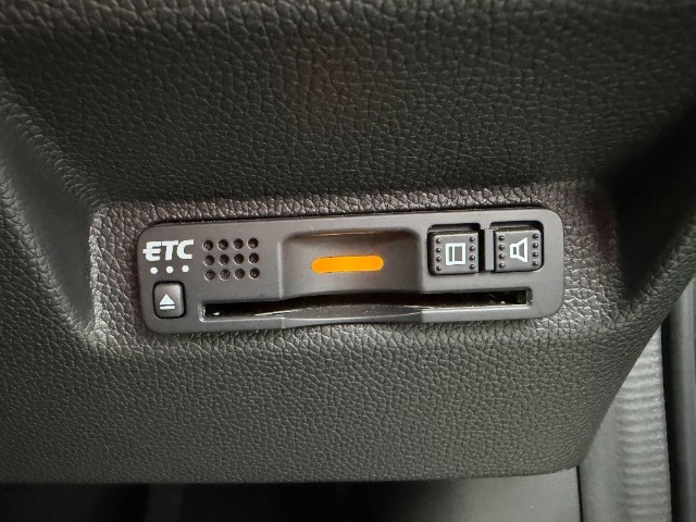 ETCを装備していますので料金所もキャッシュレスでスムーズに通過出来ます♪