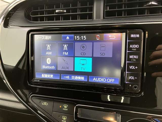 ブルートゥースに接続することにより、スマホに入ったお気に入りの音楽を車内で楽しむことができます♪あると本当に便利な機能になっています！