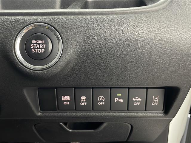 【運転席操作部】快適なドライブを楽しむための機能が装備されています！運転席から触れるので、使いやすいです！除菌プランいれていただくと、さらに清潔で安心していただけます！