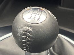 【フロア6速MT】走りの6速MT！！スポーティーな走行をお楽しみいただけます♪