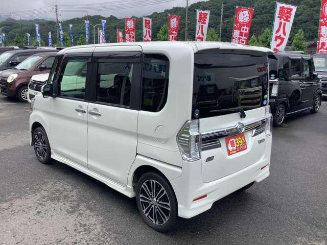 【整備】当店が販売するお車は、全車「法で定められた整備」をしてから納車いたします！ブレーキの分解整備など、お車に安心して乗っていただけるように入念に整備を行っております！