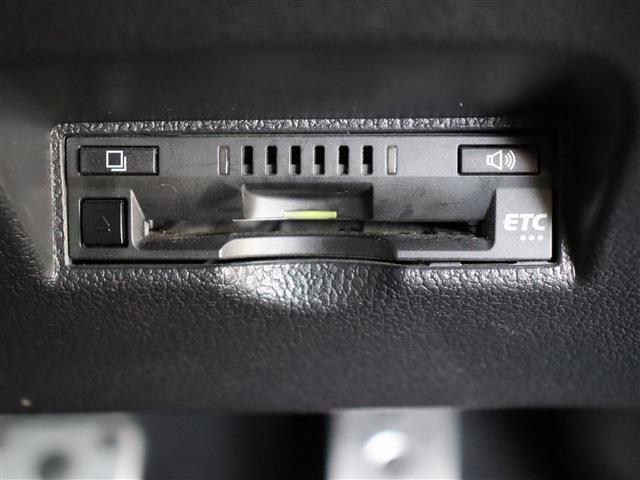 【ETC車載器】ETC付きと高速道路の料金所もスムーズに通過出来ますね！！