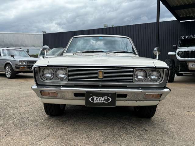 トヨタ クラウンセダン オーナーデラックス 1970年 1.0万キロ
