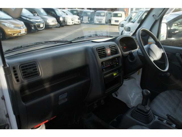 注文販売もお任せください！全国オートオークションや、当店の下取り車、買取車をお客様のご予算、色、グレード、装備に合わせてご用意、ご紹介させていただきます。気にいっていただけたらご契約システムです！