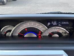 【スピードメーター】メーターがシンプルで見やすく運転しやすいですね！