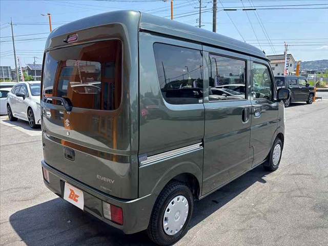 気になる車両などあれば、すぐにお問合せ下さい！右のカーセンサー専用ダイヤルからお電話いただくとスタッフがご質問にお答えいたします。
