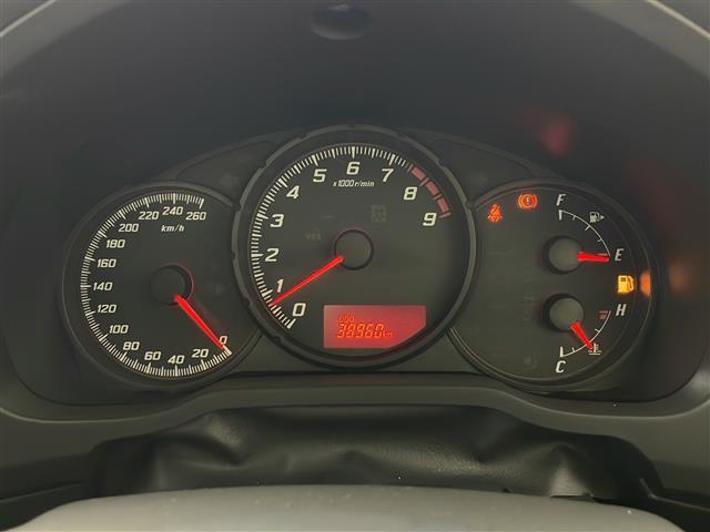 【スピードメーター】メーターがシンプルで見やすく運転しやすいですね！