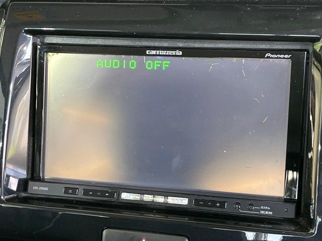 【ナビゲーション】使いやすいナビで目的地までしっかり案内してくれます。各種オーディオ再生機能も充実しており、お車の運転がさらに楽しくなります！！