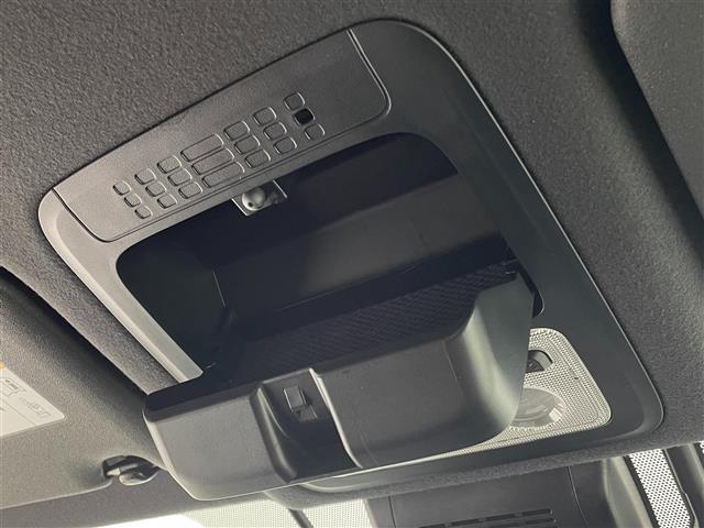 【天井】天張りにシミやへたりがなくきれいな状態です！◆ご来店予約受付中！無料の来店予約は【来店予約をする】ボタンから！◆