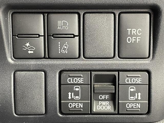 【運転席操作部】快適なドライブを楽しむための機能が装備されています！運転席から触れるので、使いやすいです！除菌プランいれていただくと、さらに清潔で安心していただけます！