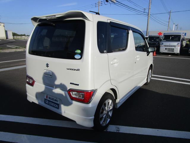 アイドリングストップ機能搭載☆