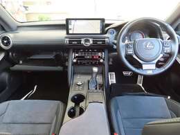 全国販売可能です！お気軽にお問い合わせください(＾◇＾)遠方納車の場合に限りましては大手陸送会社に依頼しましての登録納車となる場合がございます！どのような些細な事でも構いませんのでお気軽に質問下さいませ