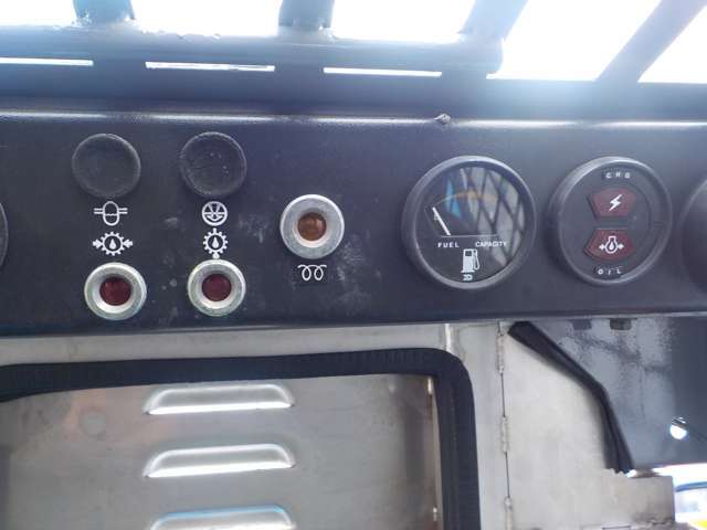 トヨタ ジョブサン 4 ディーゼル スキットローダー 0年 不明