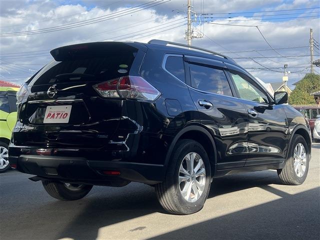 直進して「オートバックス」のある信号を左折して左手に当店がございます！