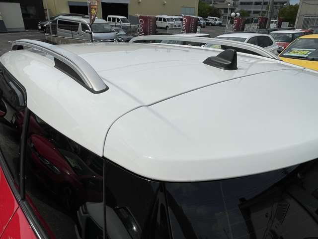 天井もご覧の通り！へこみなどもございません！