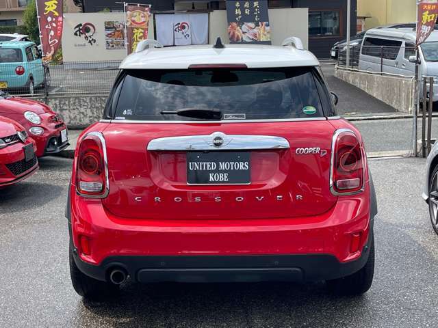 後部からもご覧ください！